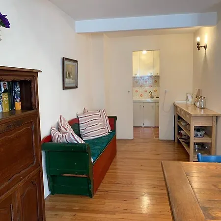 度假居 Charming Townhouse With Stunning Pyrenees Views - Close To A Swimming Pool - Sleeps 6 阿克萨